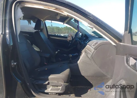 2015 Volkswagen Passat 1.8T Limited Edition z USA, uszkodzony, nr VIN 1VWAS7A3XFC106105